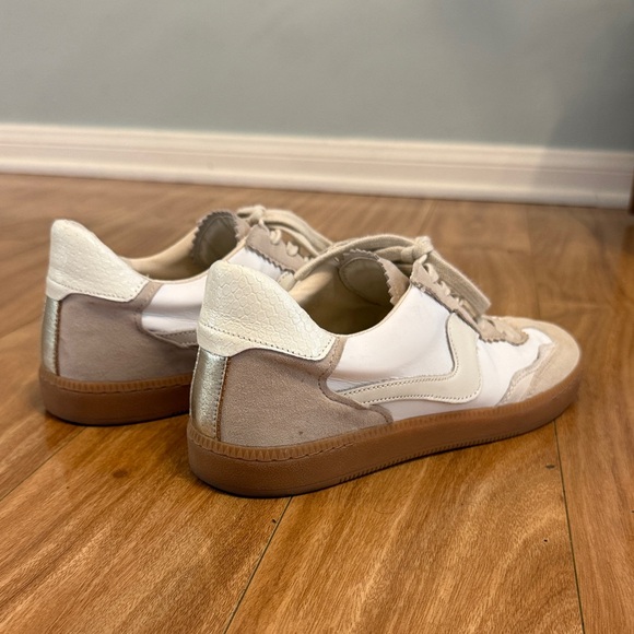 Dolce Vita Notice Sneakers - Ivory Multi (size 8.5) - Picture 8 of 9